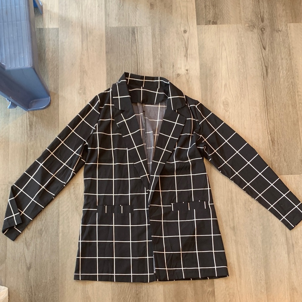 Black Windowpane Single-Breasted Blazer